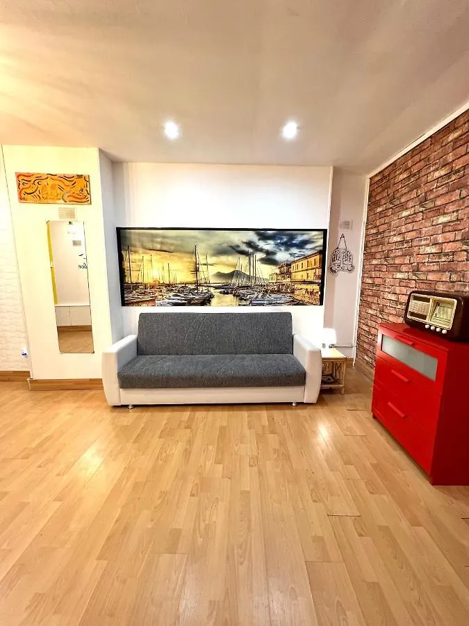 Casa Murales A Toledo Naples Apartment
